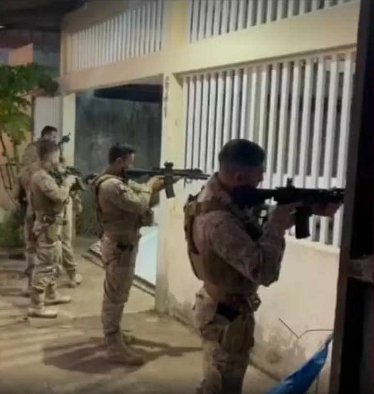 Polícia Civil deflagra 'Operação Queda Livre' contra facção que usava drones de alta tecnologia no Iapen