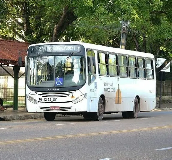 Rodoviários encerram paralisação após acordo e ônibus voltam às ruas em Macapá
